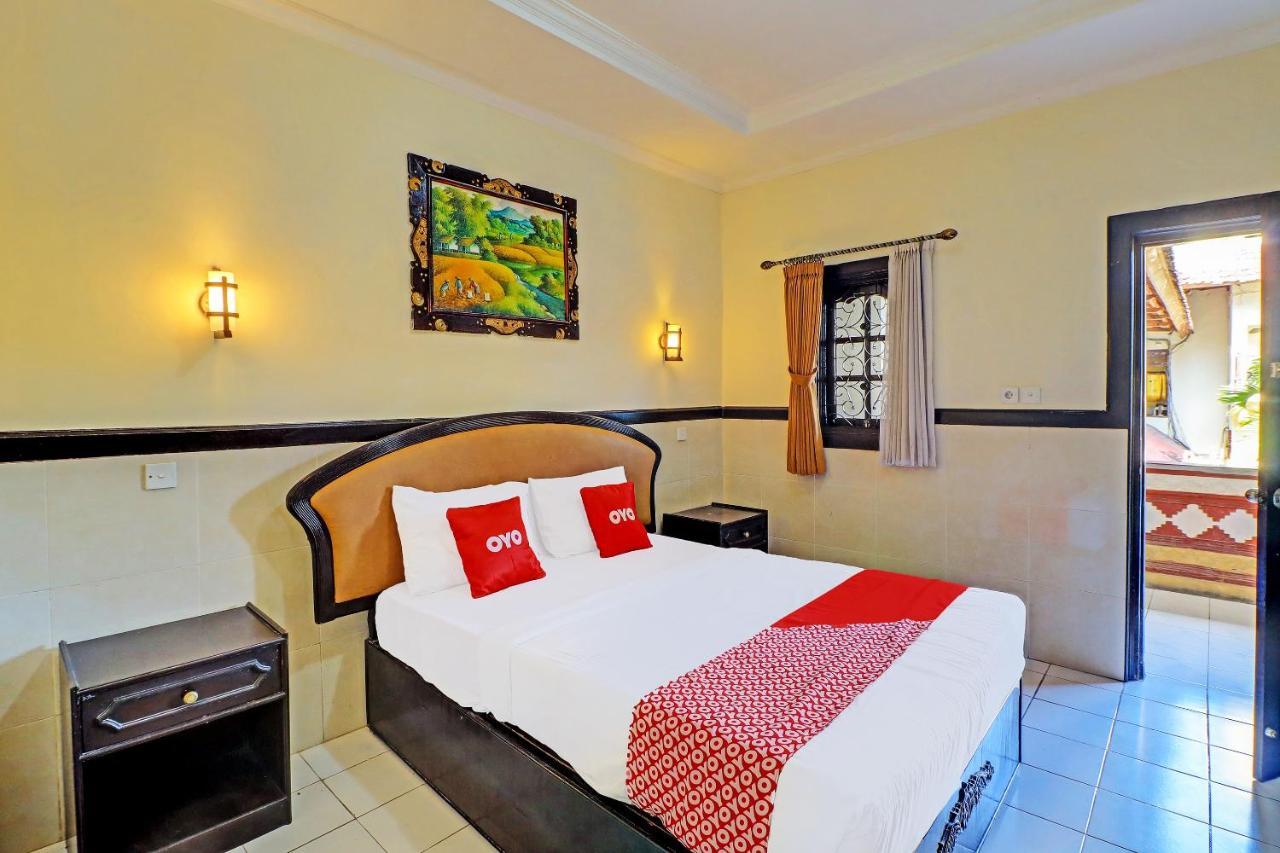 Capital O 91851 Hotel Sanjaya Legian Esterno foto