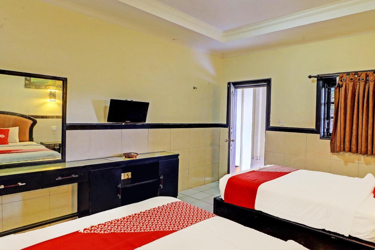 Capital O 91851 Hotel Sanjaya Legian Esterno foto