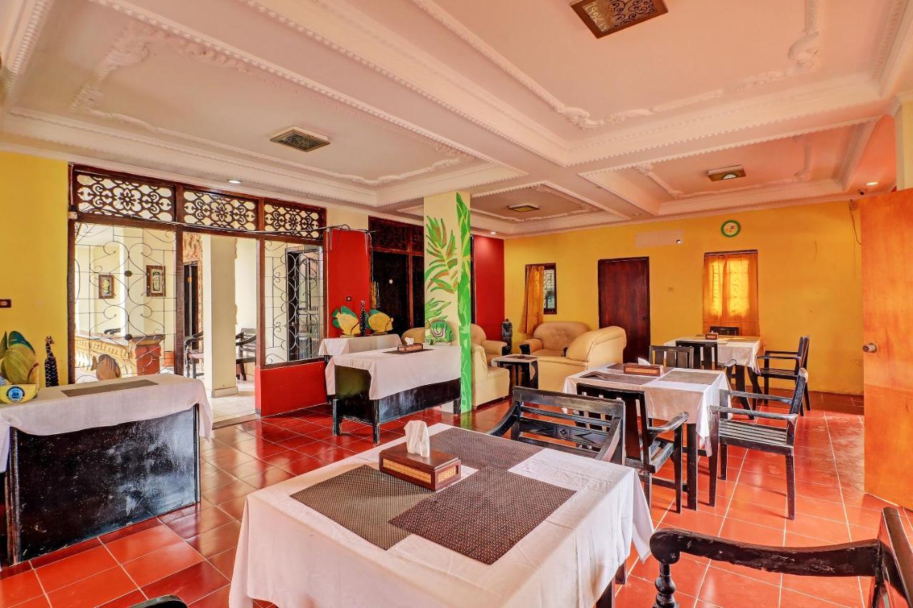 Capital O 91851 Hotel Sanjaya Legian Esterno foto