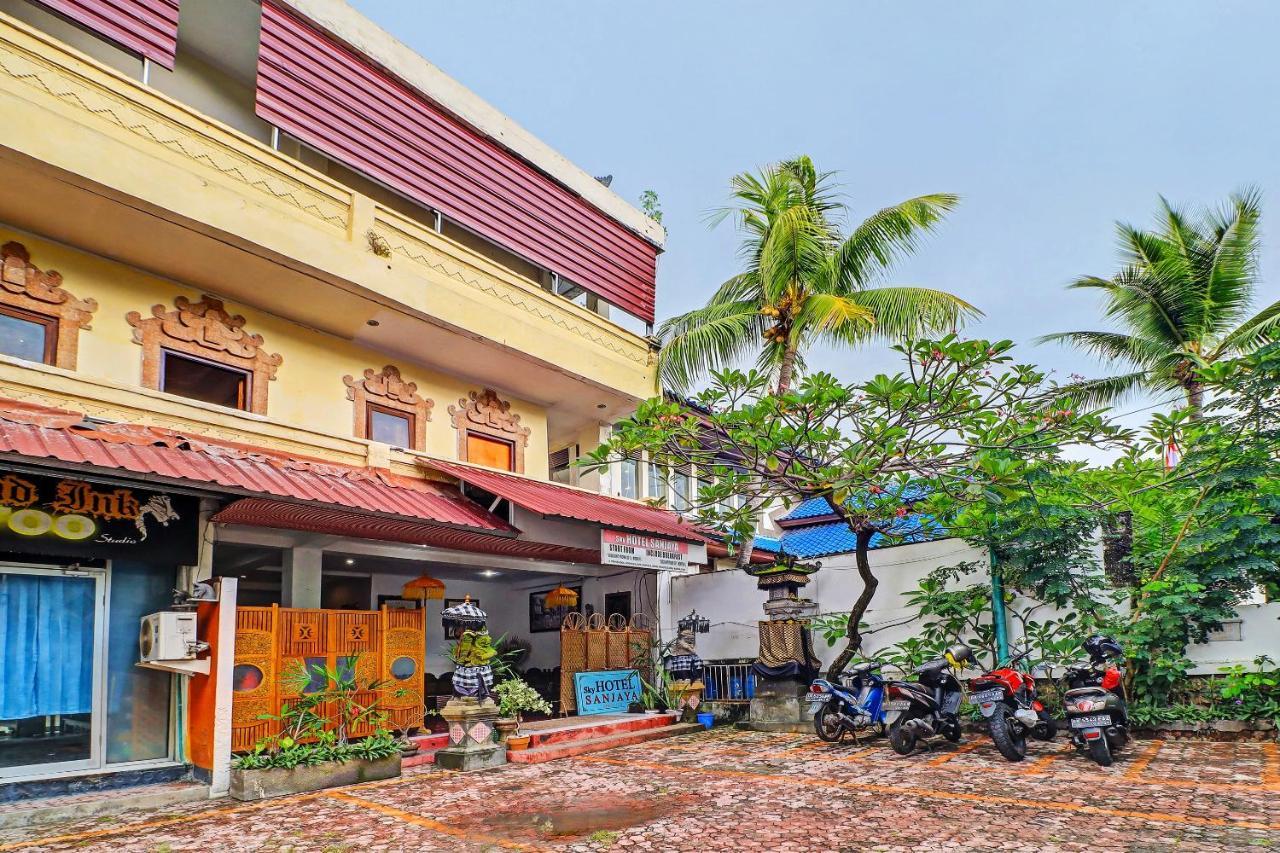 Capital O 91851 Hotel Sanjaya Legian Esterno foto